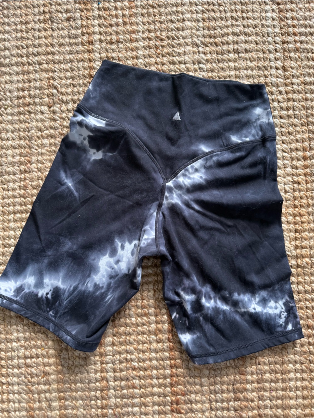 Vitality Tie Dye Biker Shorts | S | 7” Inseam